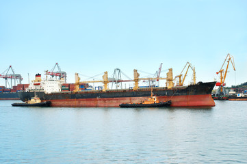 Container ship