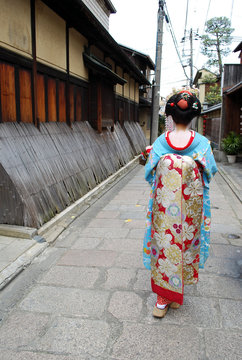 舞妓さん 後姿 Stock 写真 Adobe Stock