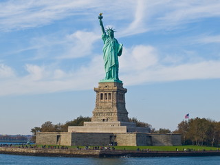 NEW YORK - STATUE DE LA LIBERTE © MARTY