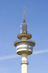 Fototapeta na wymiar Radarturm w Bremerhaven