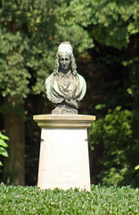 Büste Annette von Droste-Hülshoff im Schlosspark Hülshoff