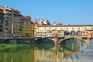 Fototapeta na wymiar Firenze: Ponte vecchio