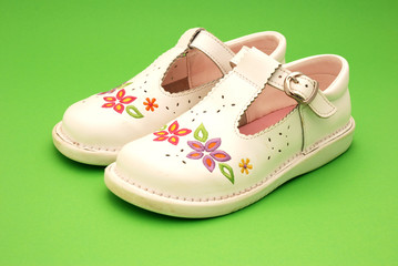 Girls shoes