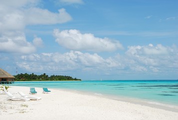 Fototapeta na wymiar Maldives beach and island