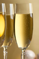 glasses of champagne