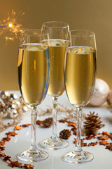 glasses of champagne