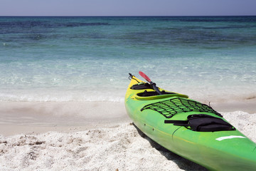 Kayak sulla spiaggia