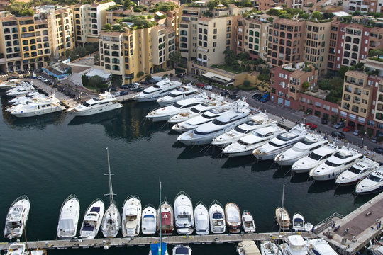 Yachten im Hafen Port de Fontvieille von Monaco