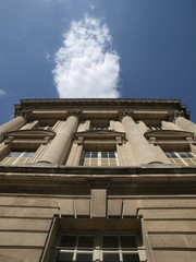 Edificio neoclasico en el Palacio de Versalles