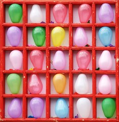 balloons darts