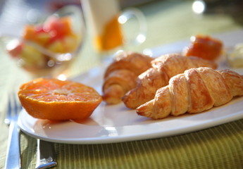BREAKFAST