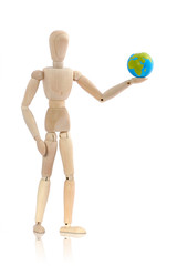 Pantin articulé tenant la Terre