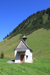 Fototapeta na wymiar kapelle Bregenzerwald