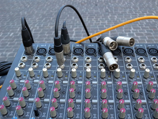 audio-mixer