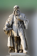 leonardo da vinci from vienna facade