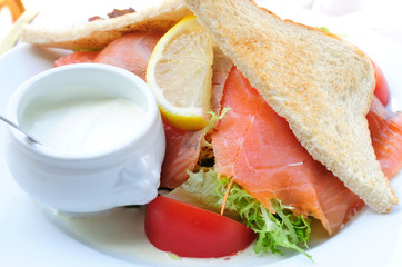 Fresh Salmon with lettuce