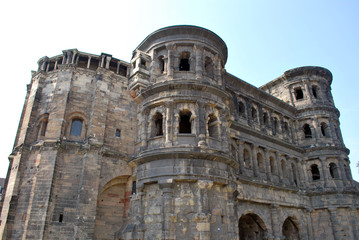 La Porta Nigra à Trèves