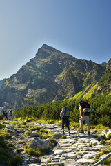 Turyści w Tatrach.