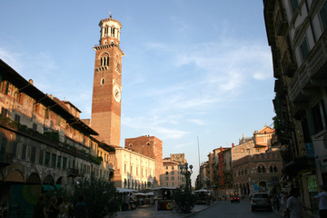Obraz premium Verona - Piazza delle Erbe 4