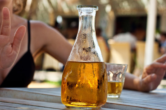 Caraffa di vino bianco