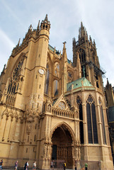 Obraz premium A l'entrée de la cathédrale Saint-Etienne de Metz