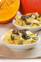 Pasta mit Kürbiskernpesto