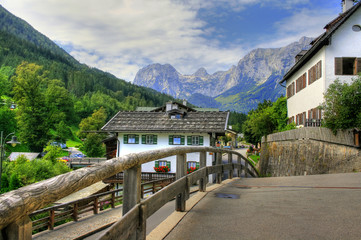 Fototapeta na wymiar Znani landmark Ramsau w Berchtesgaden - Bawaria / Niemcy