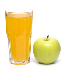 orange juice and green apple