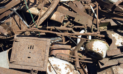 waste-iron heap