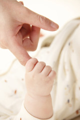 赤ちゃんの手