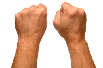 deux poings fermés