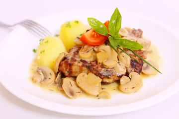 steak mit pilzen und kartoffeln