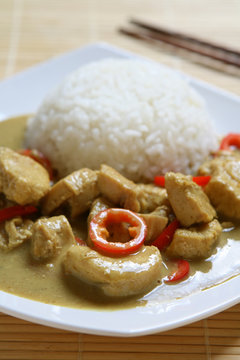 Javanese Chicken Curry (Kare)