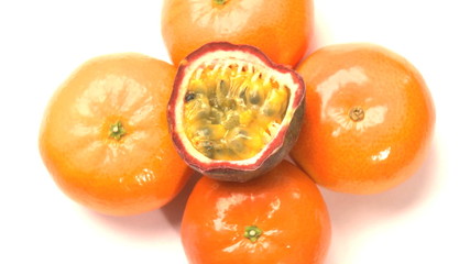 Maracuya with mandarins - Powered by Adobe