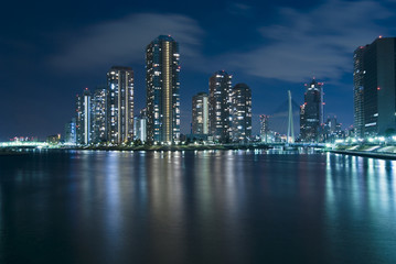 Obraz premium modern Tokyo at night