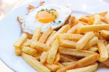 Papier Peint photo Oeufs sur le plat Egg and fries - classical english breakfast
