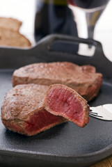 Steak auf Gabel
