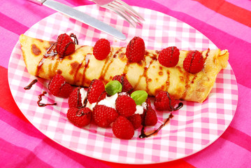 pancake with raspberry