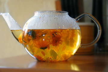 Calendula tea