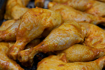 marinierte Hähnchenkeulen