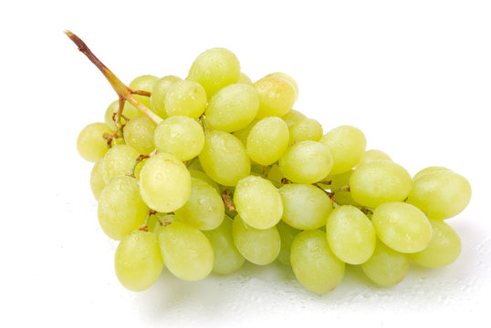 One cluster of green grapes
