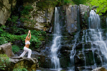 Fototapeta na wymiar Yoga in the nature