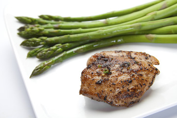 Grilled Chicken With Asparagus