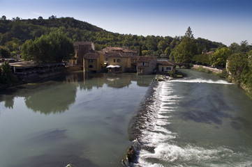 fiume Mincio a Borghetto