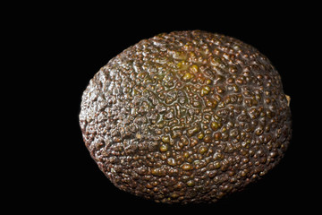 Avocat sur fond noir