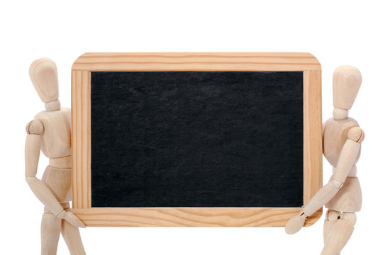 Deux pantins portant un tableau noir