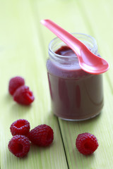 baby food - raspberries