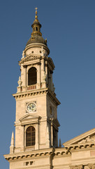 Fototapeta na wymiar Tower of basilica in Budapest