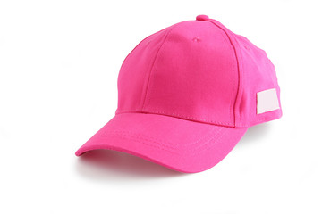 Casquette rose sur fond blanc