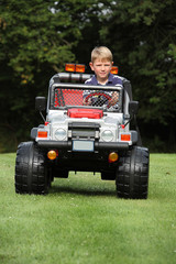 enfant et 4x4